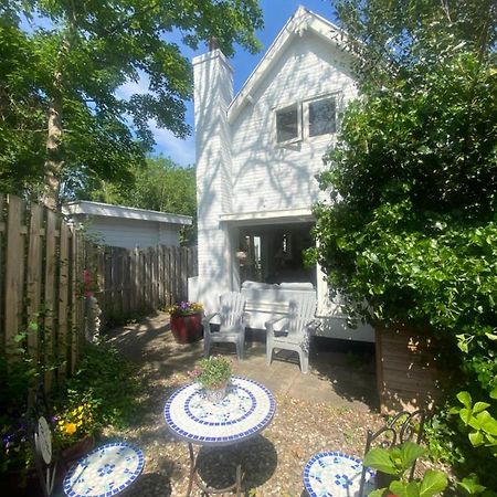 Holiday Home Flori Bergen Exterior photo