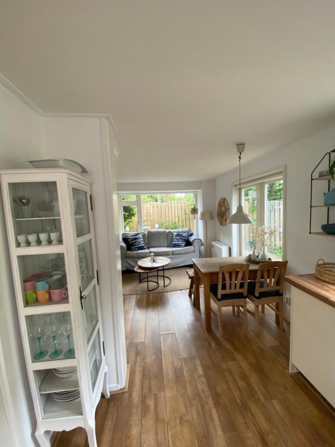 Holiday Home Flori Bergen Exterior photo